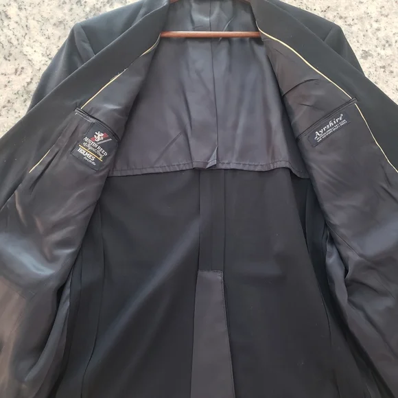 Austin Reed - Picture 1 of 9